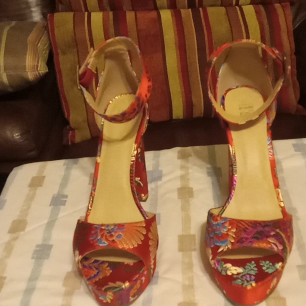 Multi-color,  4 1/2 inch heel, never worn...